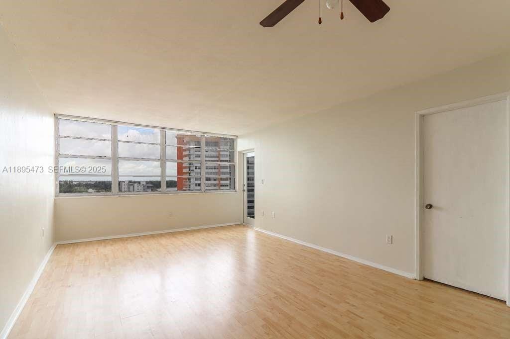 1351 NE Miami Gardens Drive 1001E — photo 7