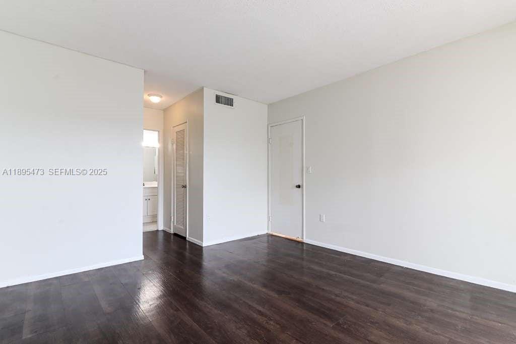 1351 NE Miami Gardens Drive 1001E — photo 10