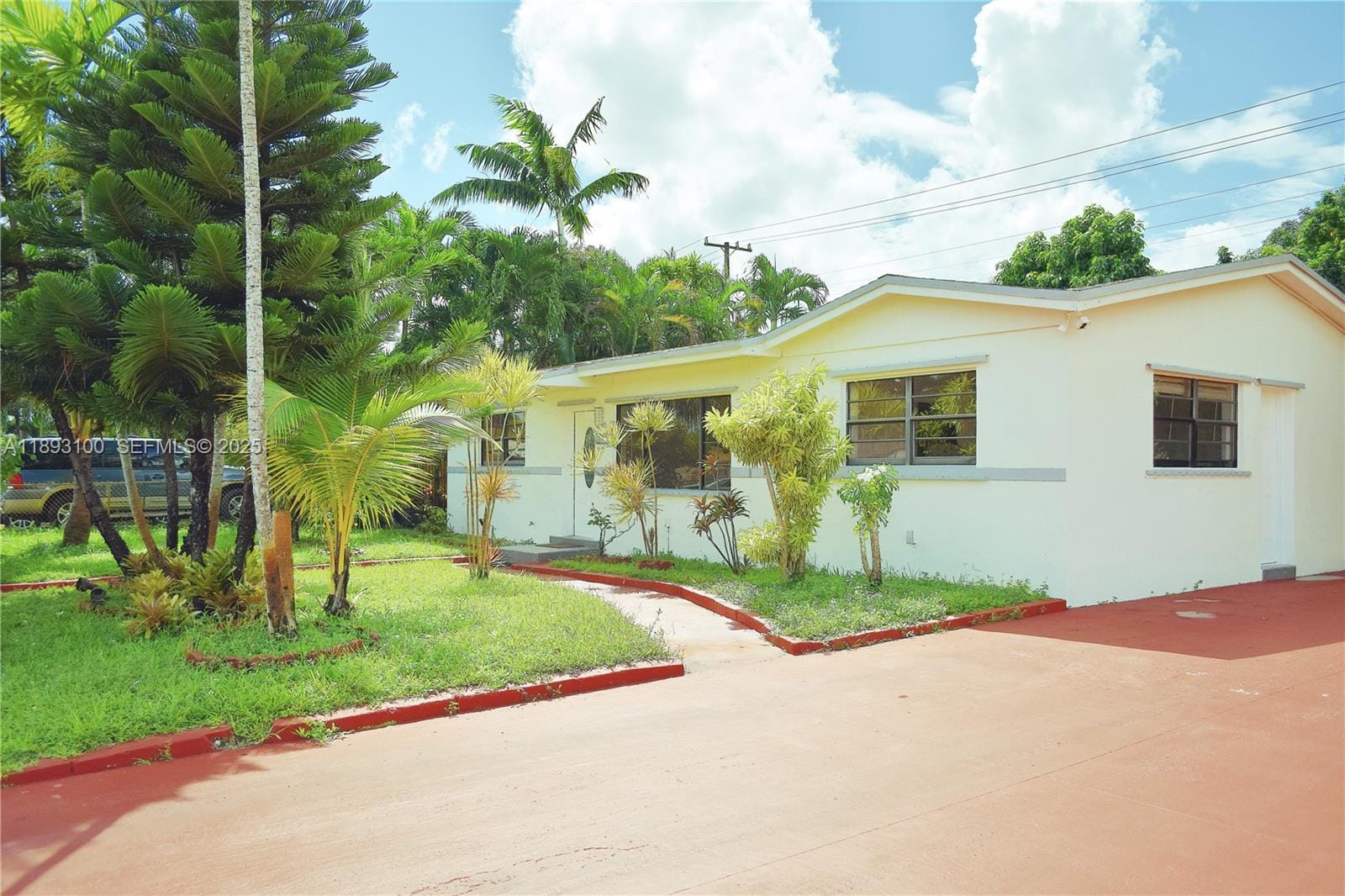 18600 NW 42nd Place, Miami Gardens, FL 33055 photo 1