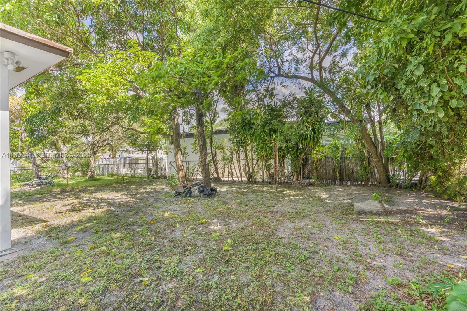 12037 NW 8th Avenue, North Miami, FL 33168 photo 17