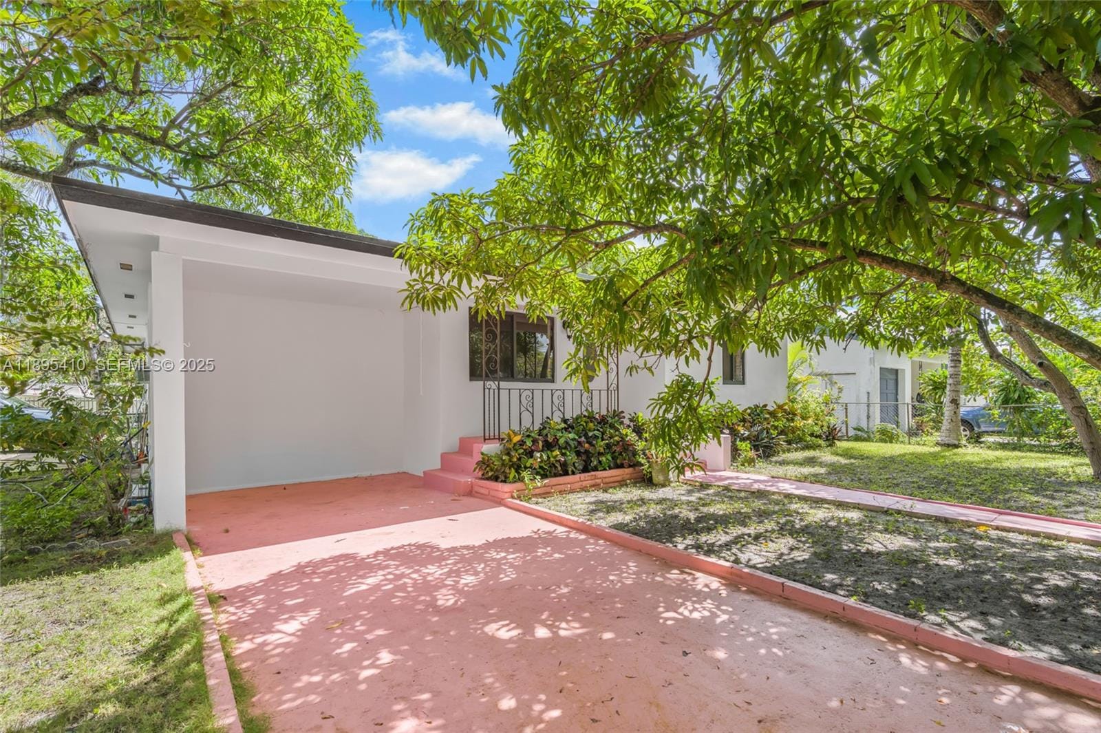 12037 NW 8th Avenue, North Miami, FL 33168 photo 4