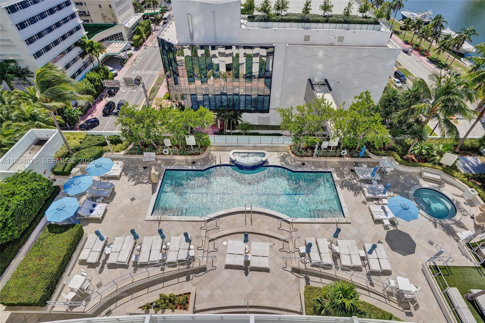 4401 Collins Avenue 1408, Miami Beach, FL 33140 photo 11