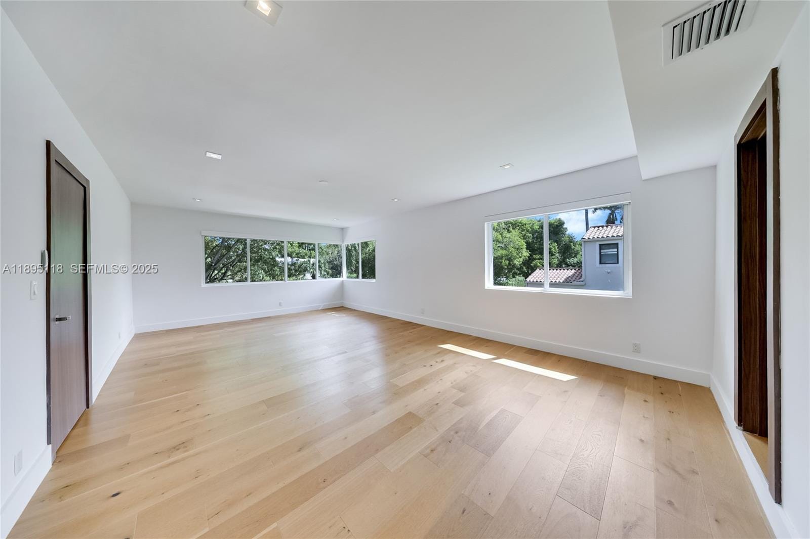5244 Alton Road, Miami Beach, FL 33140 photo 13