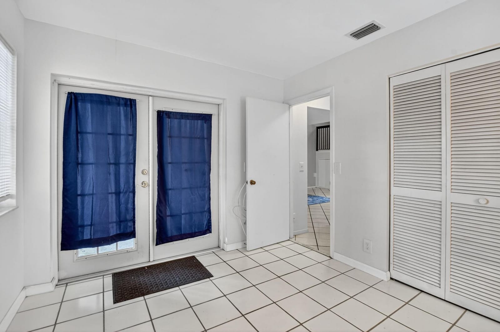 3770 NW 6th Street, Deerfield Beach, FL 33442 photo 14