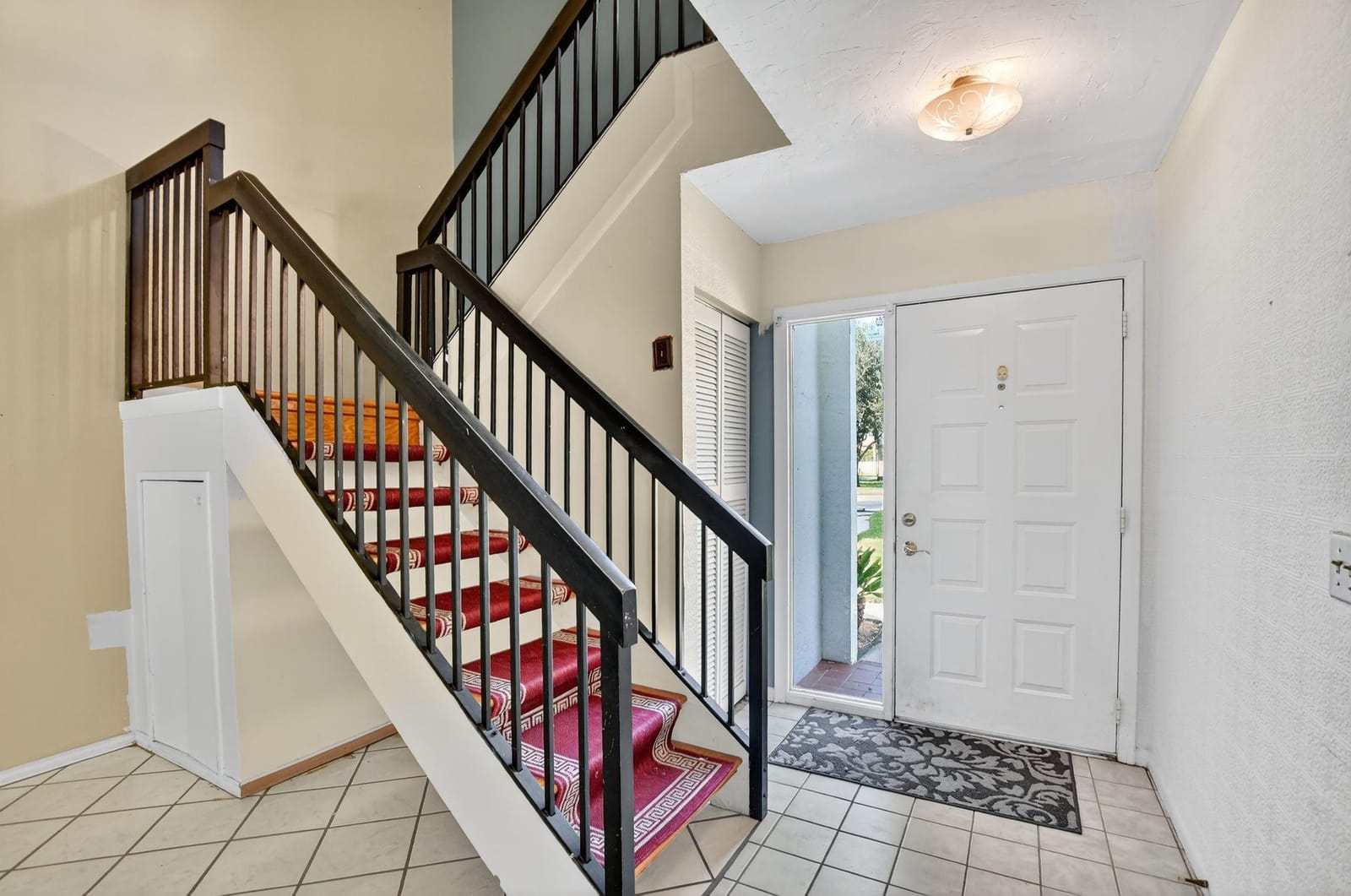 3770 NW 6th Street, Deerfield Beach, FL 33442 photo 3