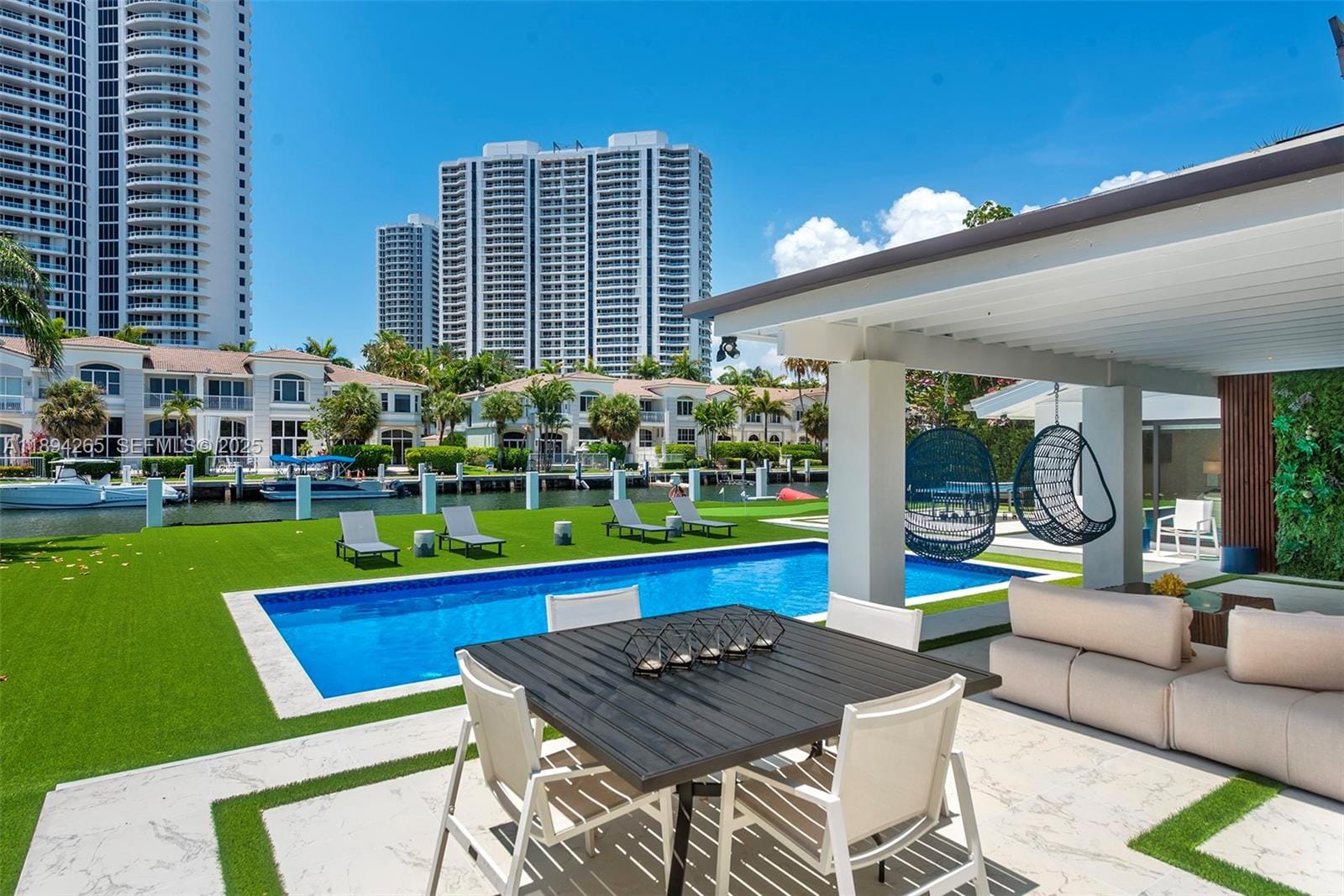 207 Holiday Drive, Hallandale Beach, FL 33009 photo 15