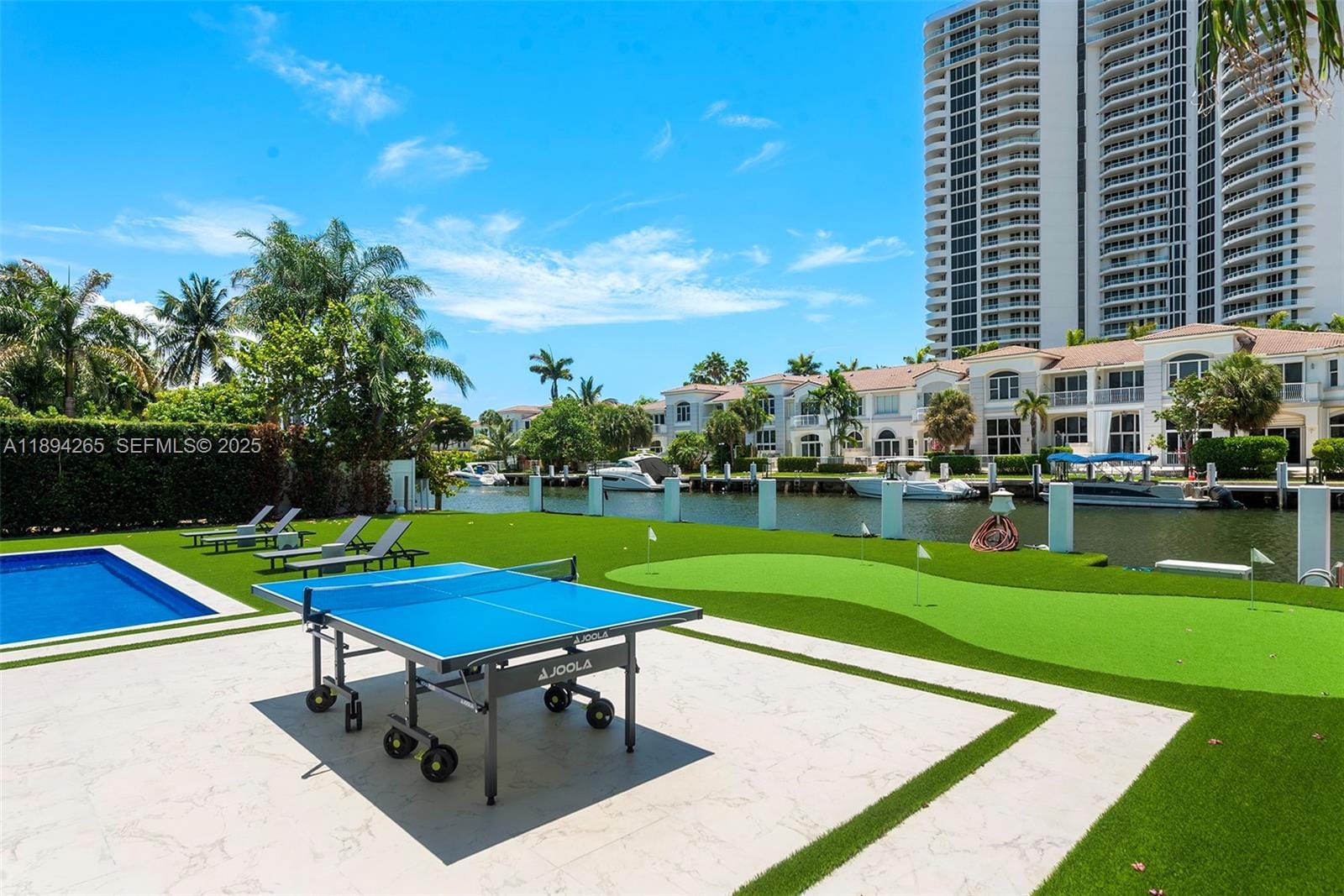 207 Holiday Drive, Hallandale Beach, FL 33009 photo 16
