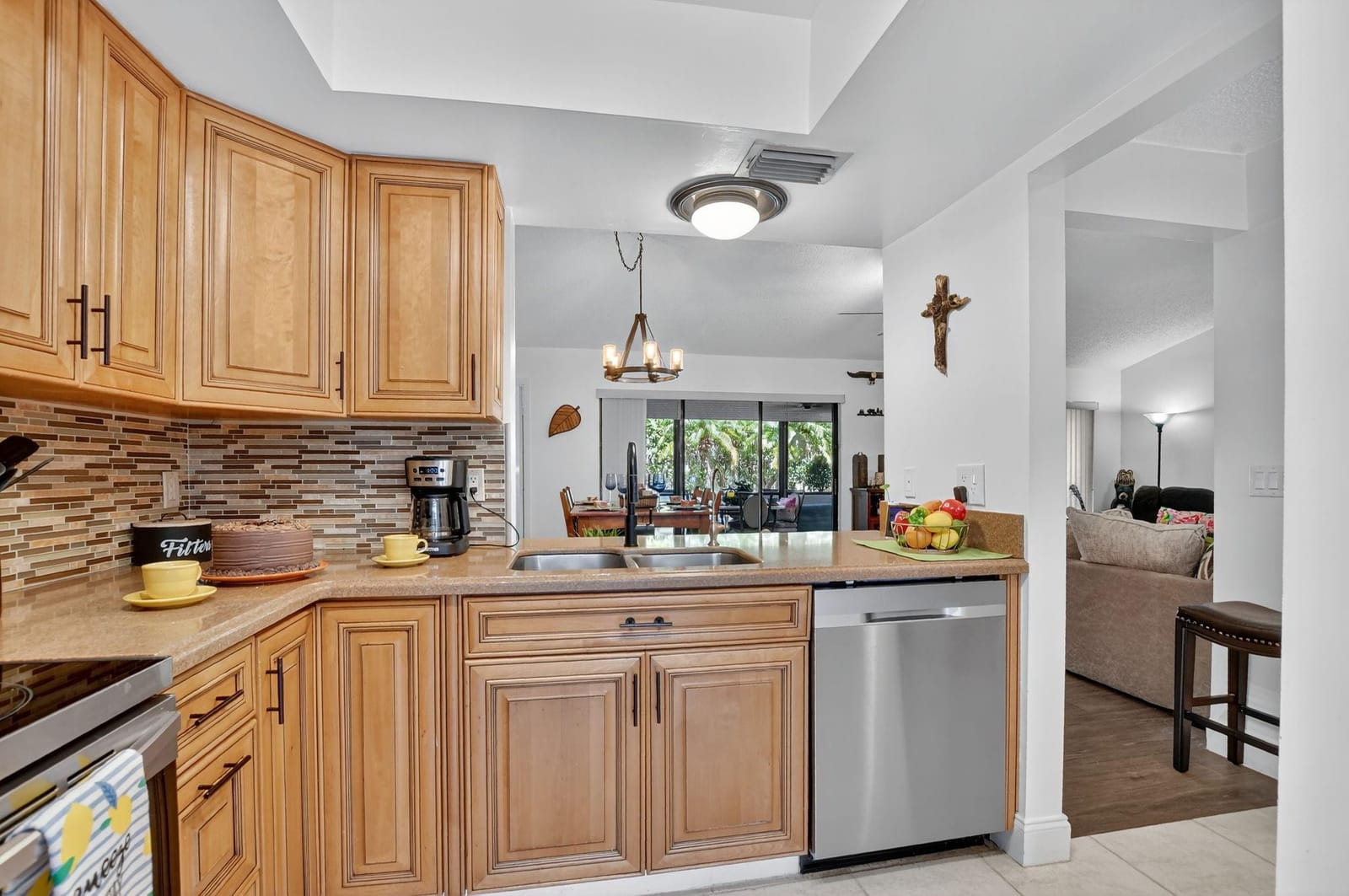 2041 SW 15th Place, Deerfield Beach, FL 33442 photo 11