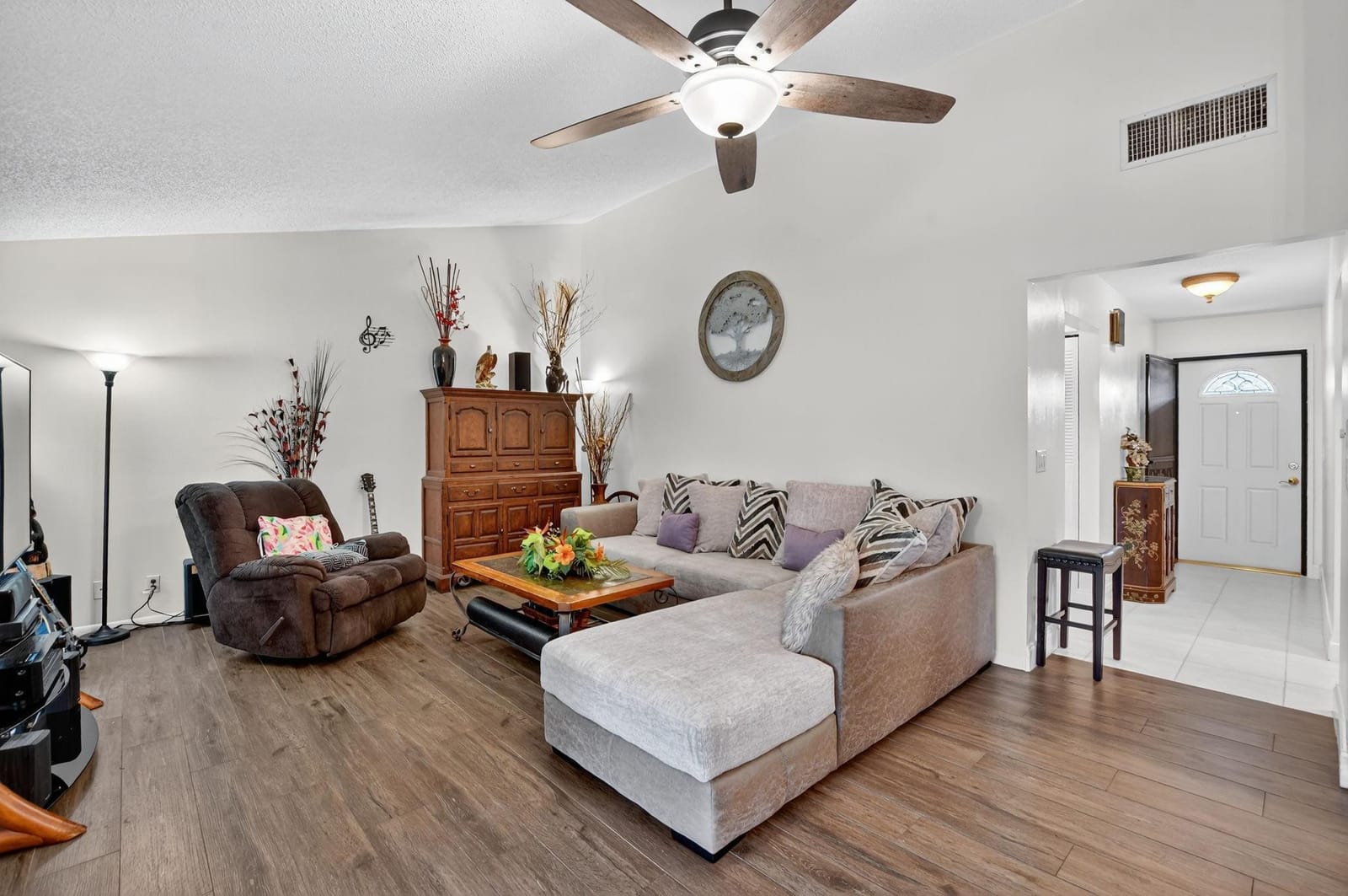 2041 SW 15th Place, Deerfield Beach, FL 33442 photo 4