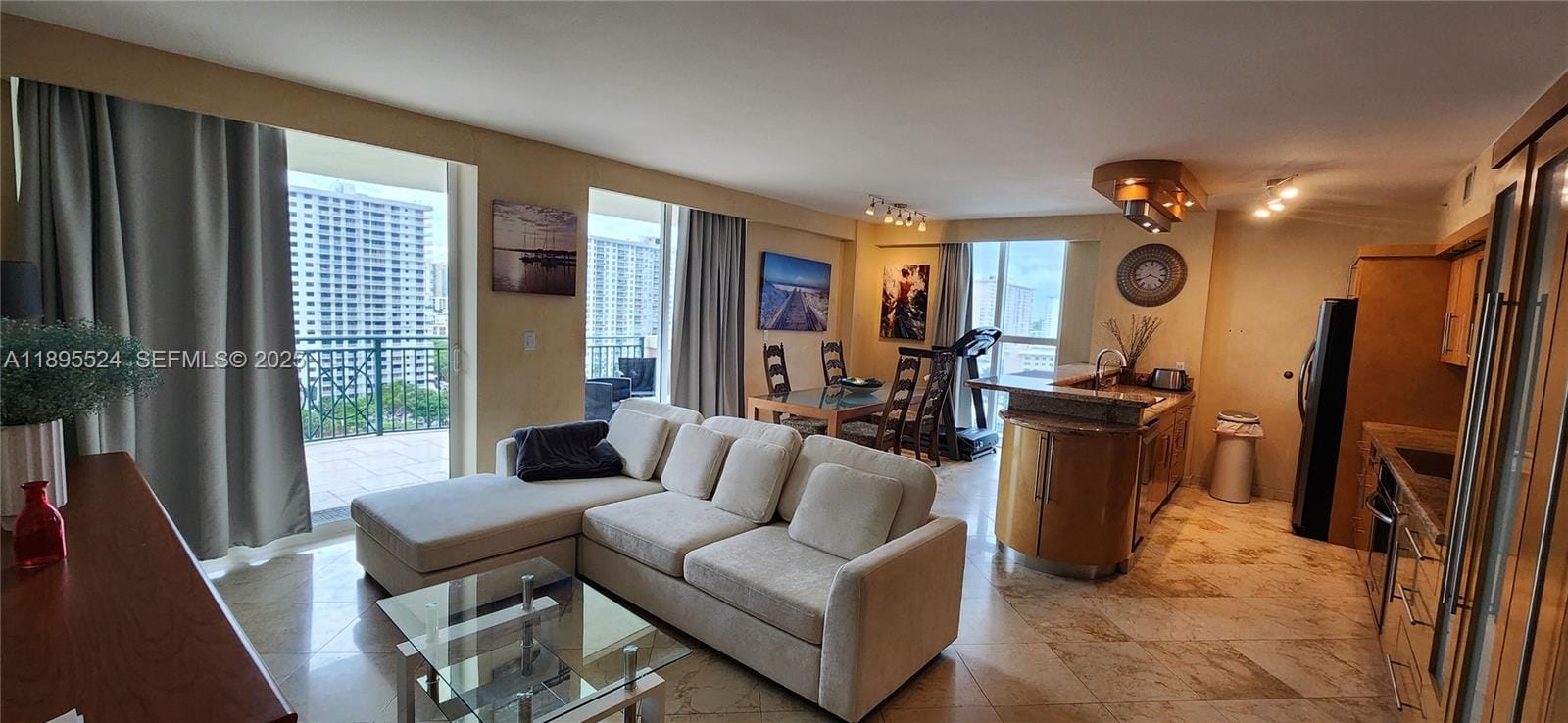 17555 SW Atlantic Boulevard PH2, Sunny Isles Beach, FL 33160 photo 2