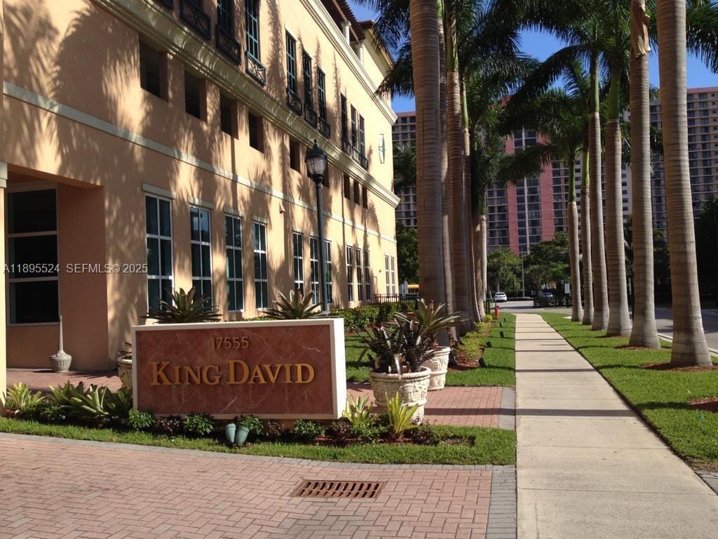 17555 SW Atlantic Boulevard PH2, Sunny Isles Beach, FL 33160 photo 19