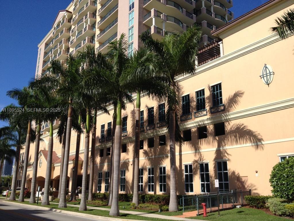 17555 SW Atlantic Boulevard PH2, Sunny Isles Beach, FL 33160 photo 21