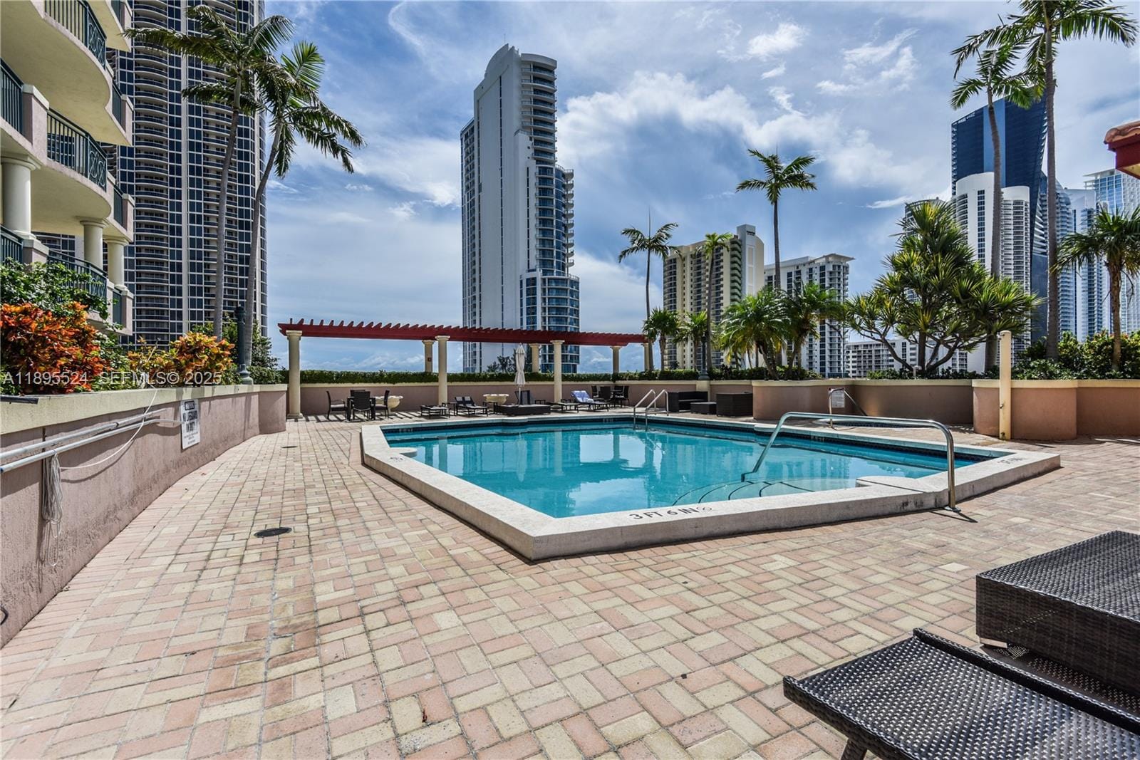 17555 SW Atlantic Boulevard PH2, Sunny Isles Beach, FL 33160 photo 23