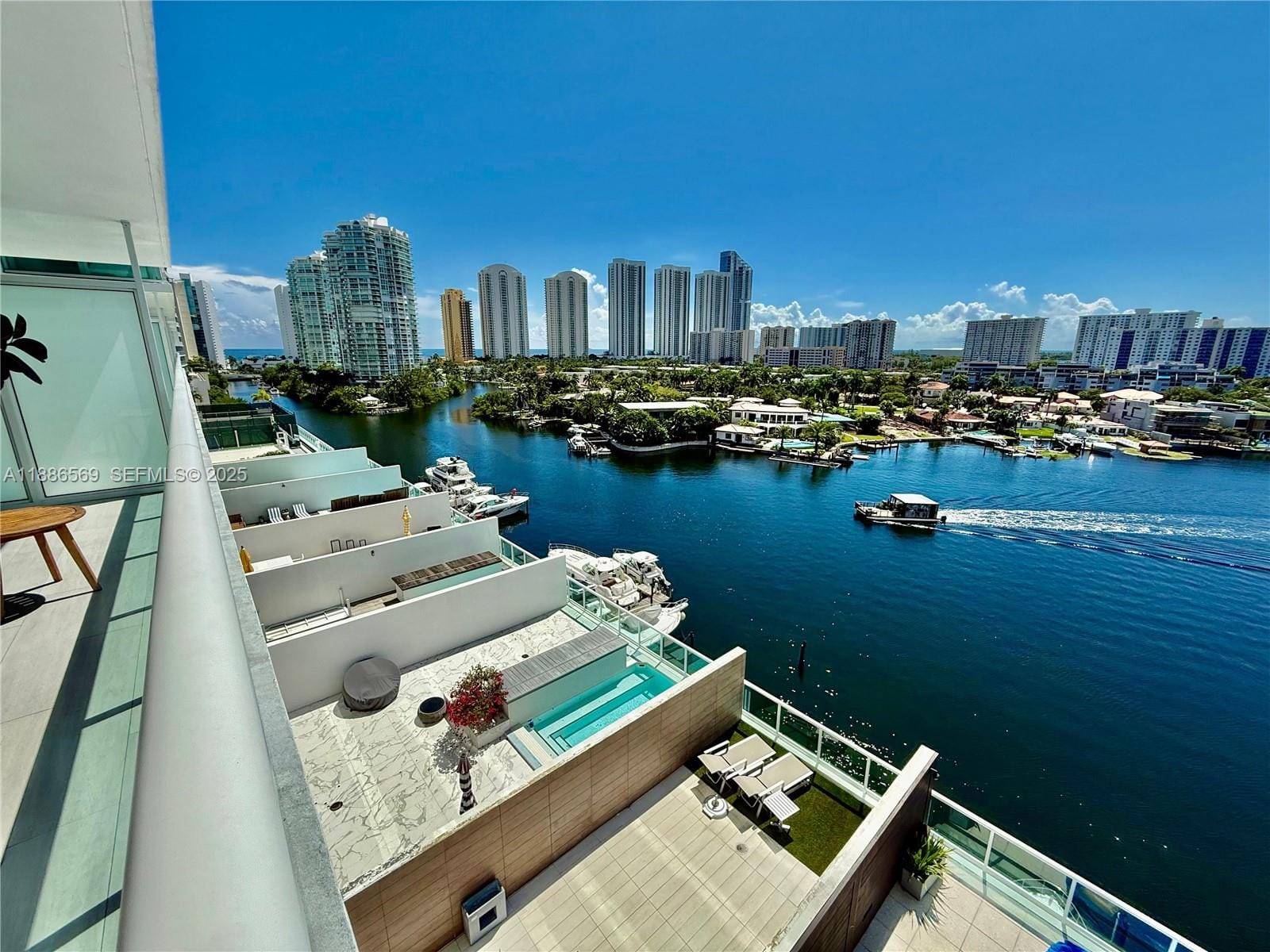 400 Sunny Isles Boulevard 916, Sunny Isles Beach, FL 33160 photo 21