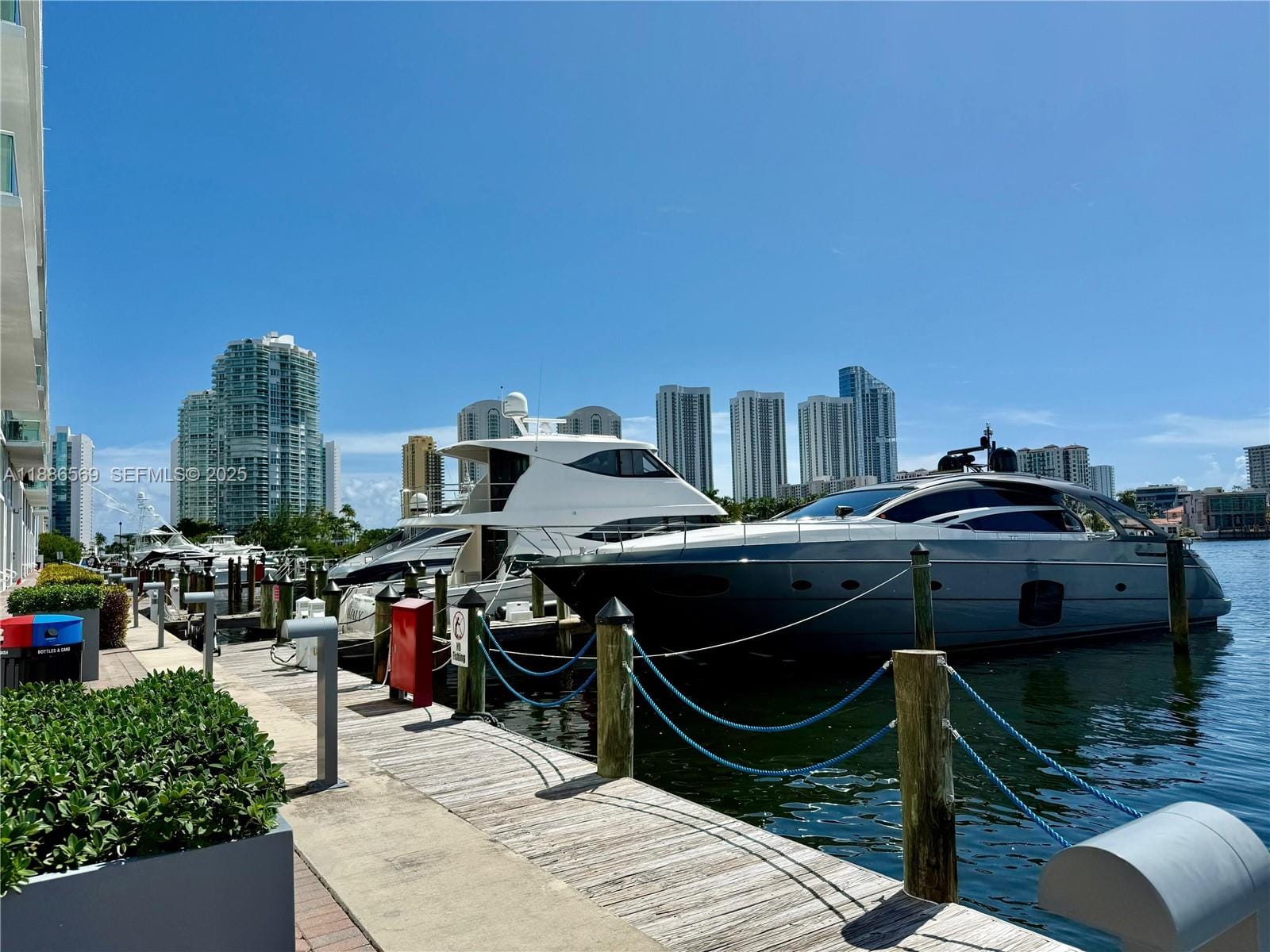 400 Sunny Isles Boulevard 916, Sunny Isles Beach, FL 33160 photo 23