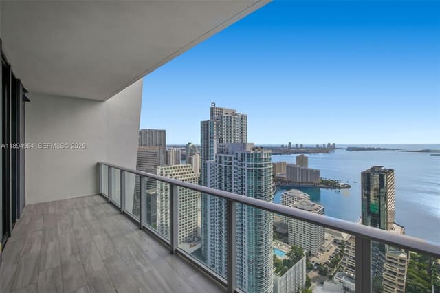 1010 Brickell Avenue 4704, Miami, FL 33131