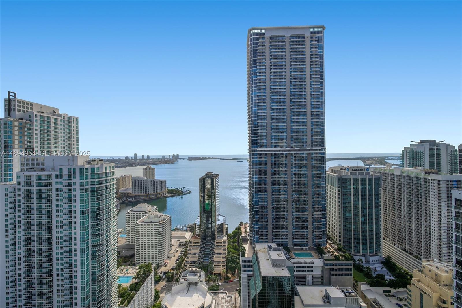 1010 Brickell Avenue 4704 — photo 2