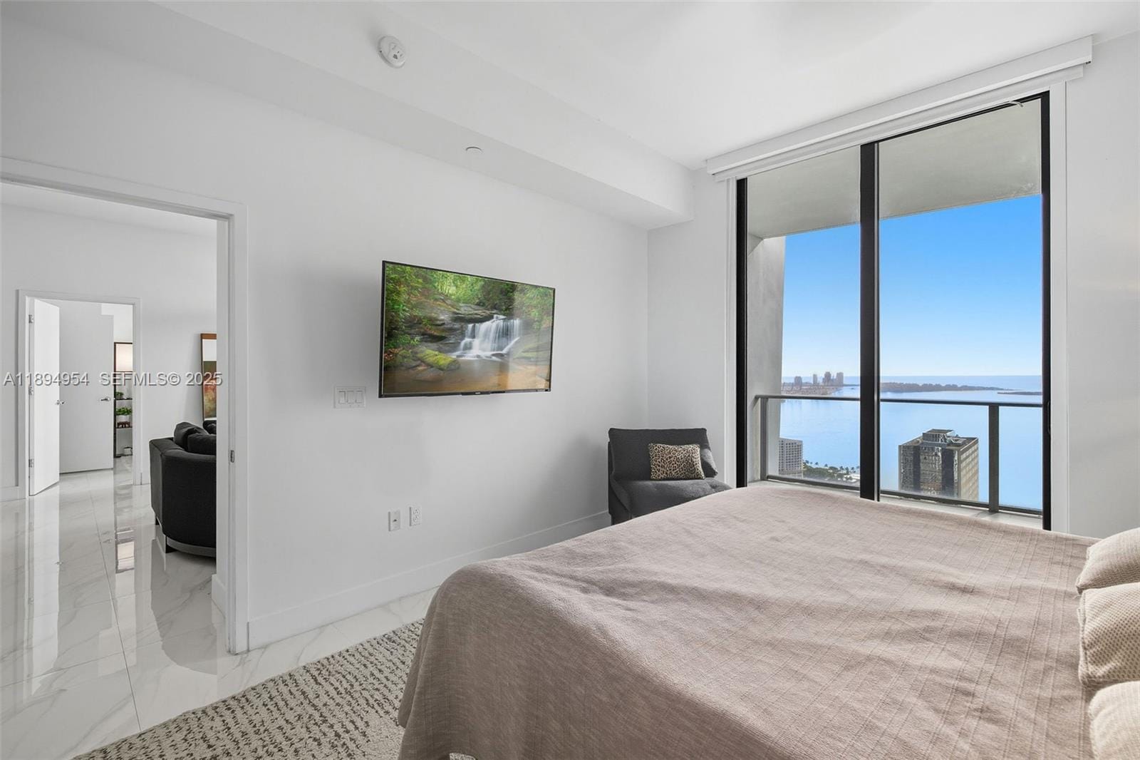 1010 Brickell Avenue 4704, Miami, FL 33131 photo 27