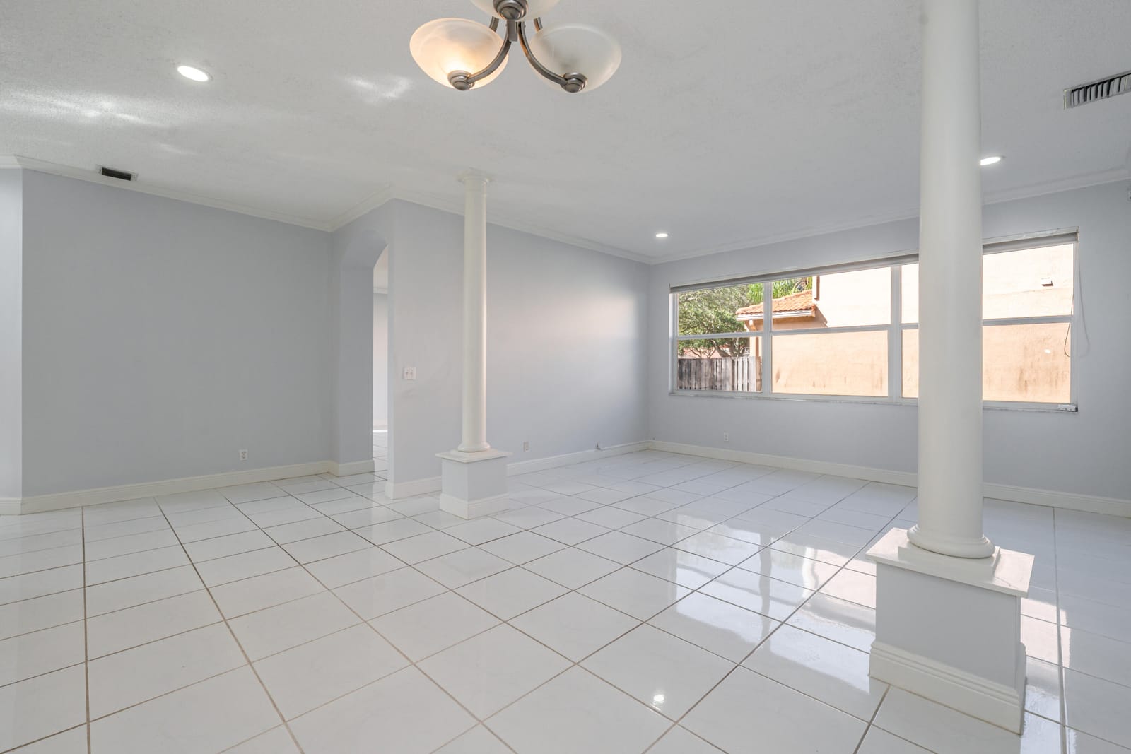 2502 Ambassador Avenue — photo 11