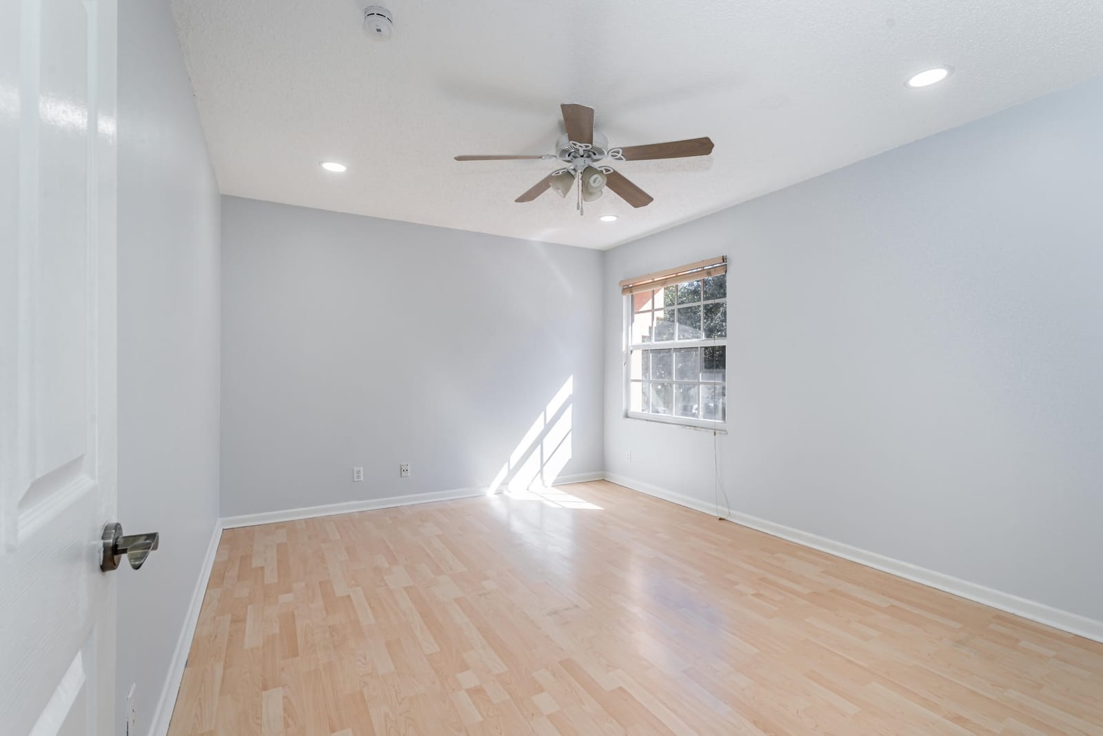 2502 Ambassador Avenue, Cooper City, FL 33026 photo 17