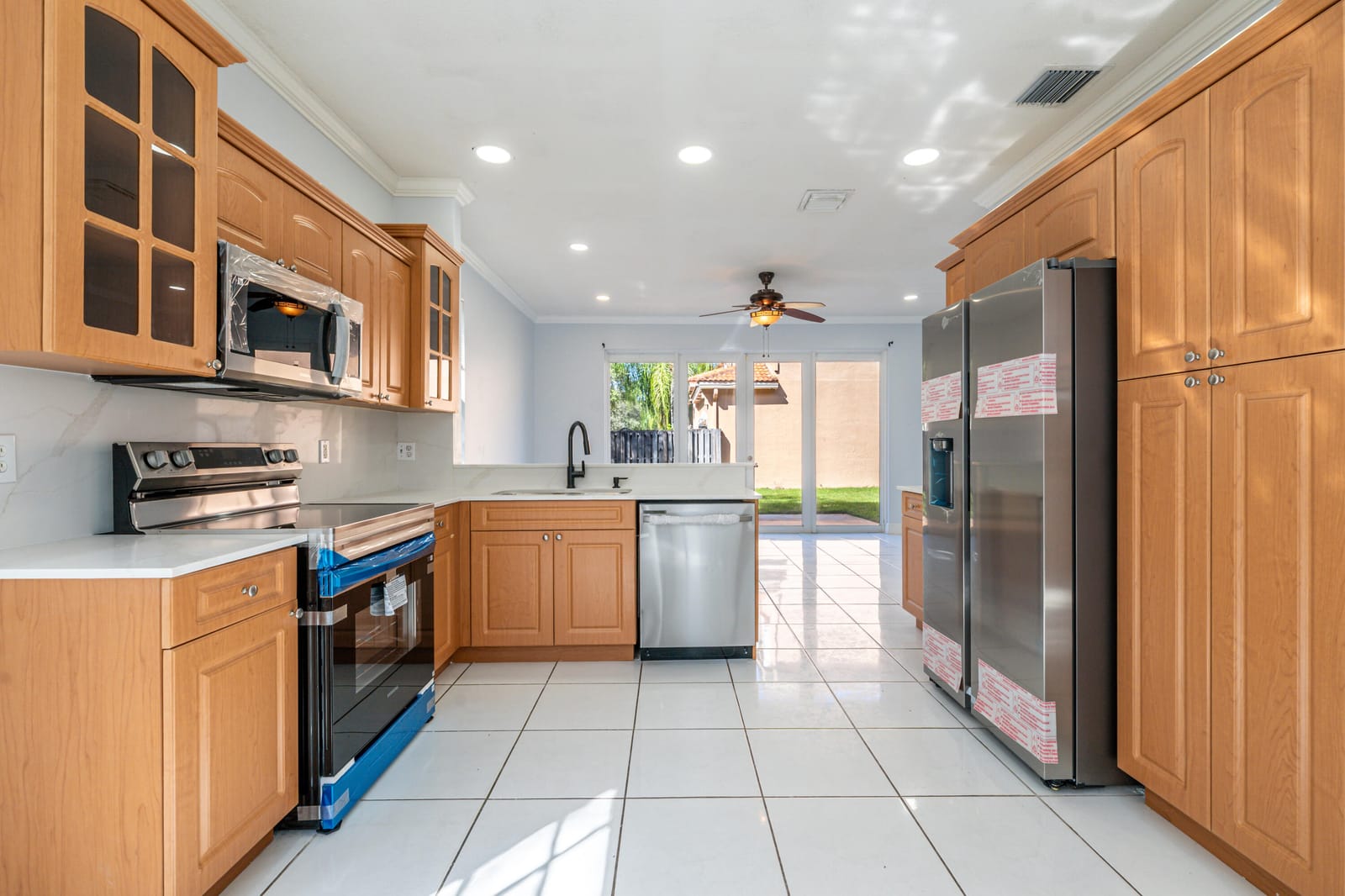 2502 Ambassador Avenue — photo 3