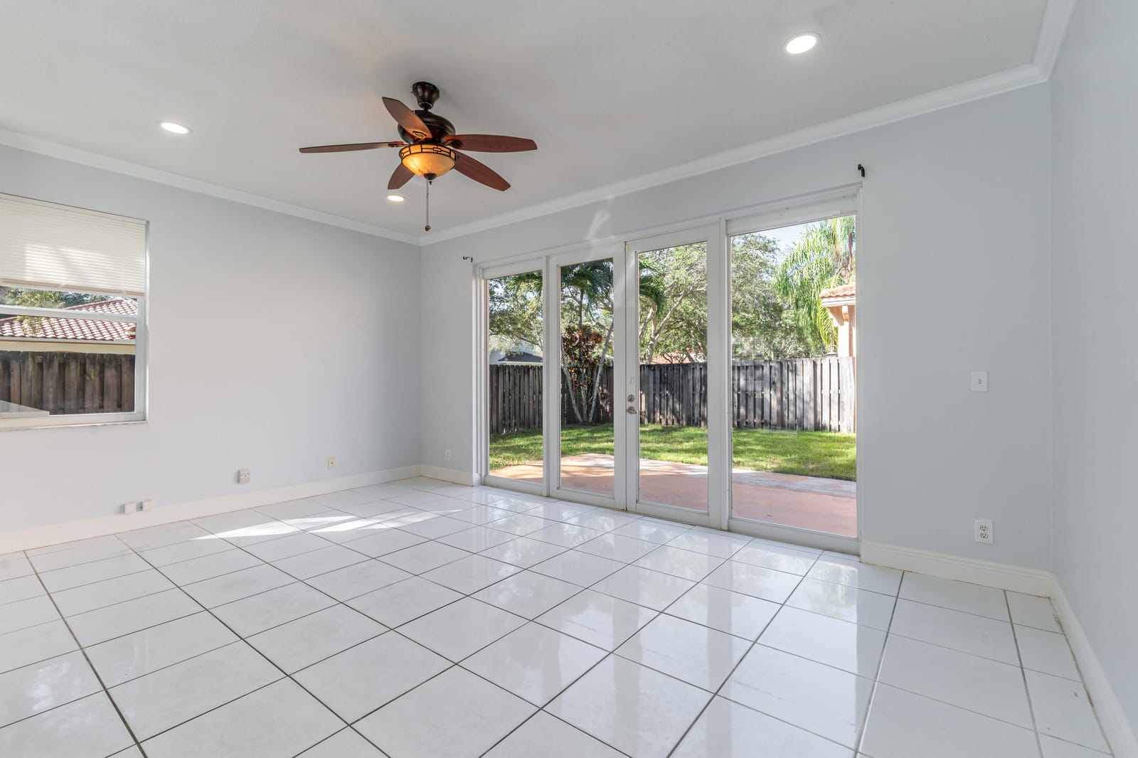 2502 Ambassador Avenue — photo 8