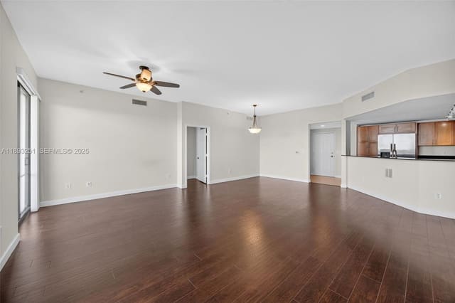 8390 SW 72nd Avenue 704, sold in Colonnade At Dadeland Se, Miami, FL