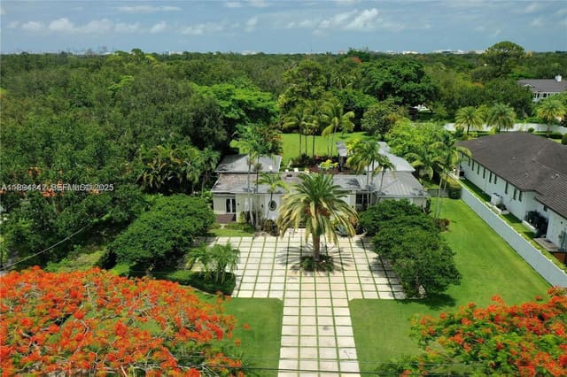 6645 SW 73rd Court, sold in Sudlow Park, Miami, FL