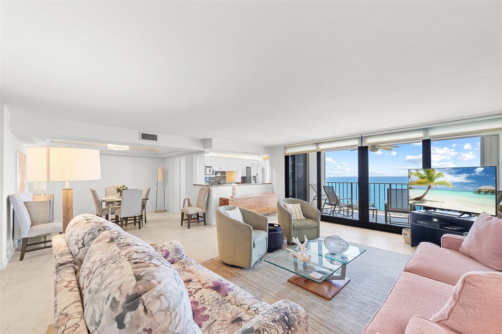 1905 N Ocean Boulevard 14D — photo 2