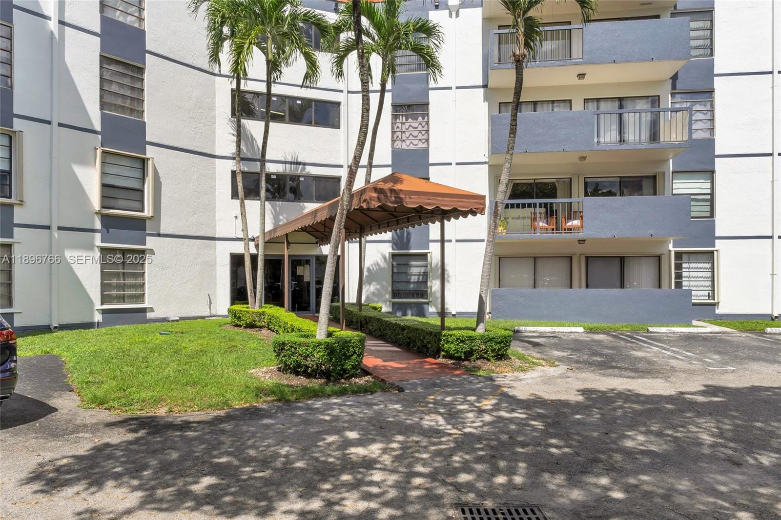 5800 SW 127th Avenue 2203, Miami, FL 33183 photo 2