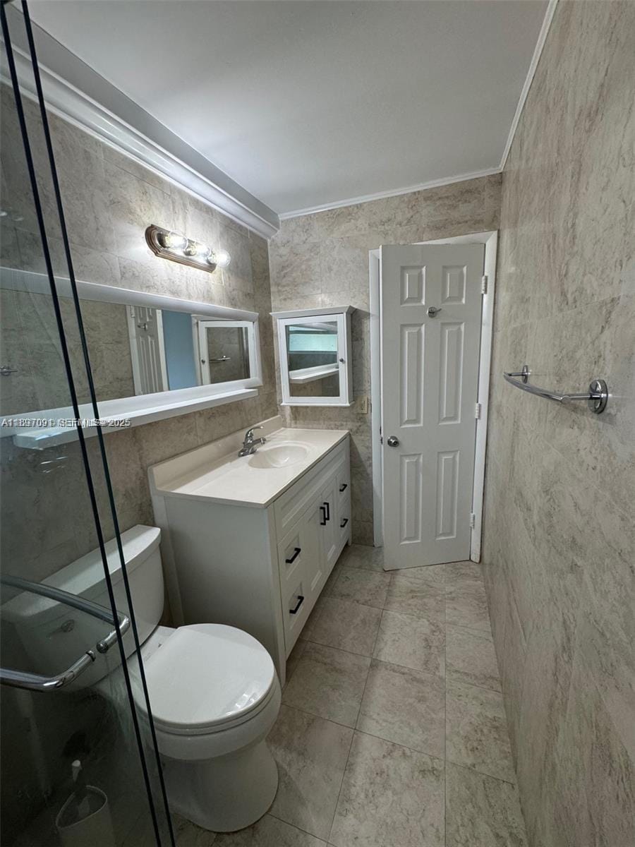 8040 Tatum Waterway Drive 3 — photo 11