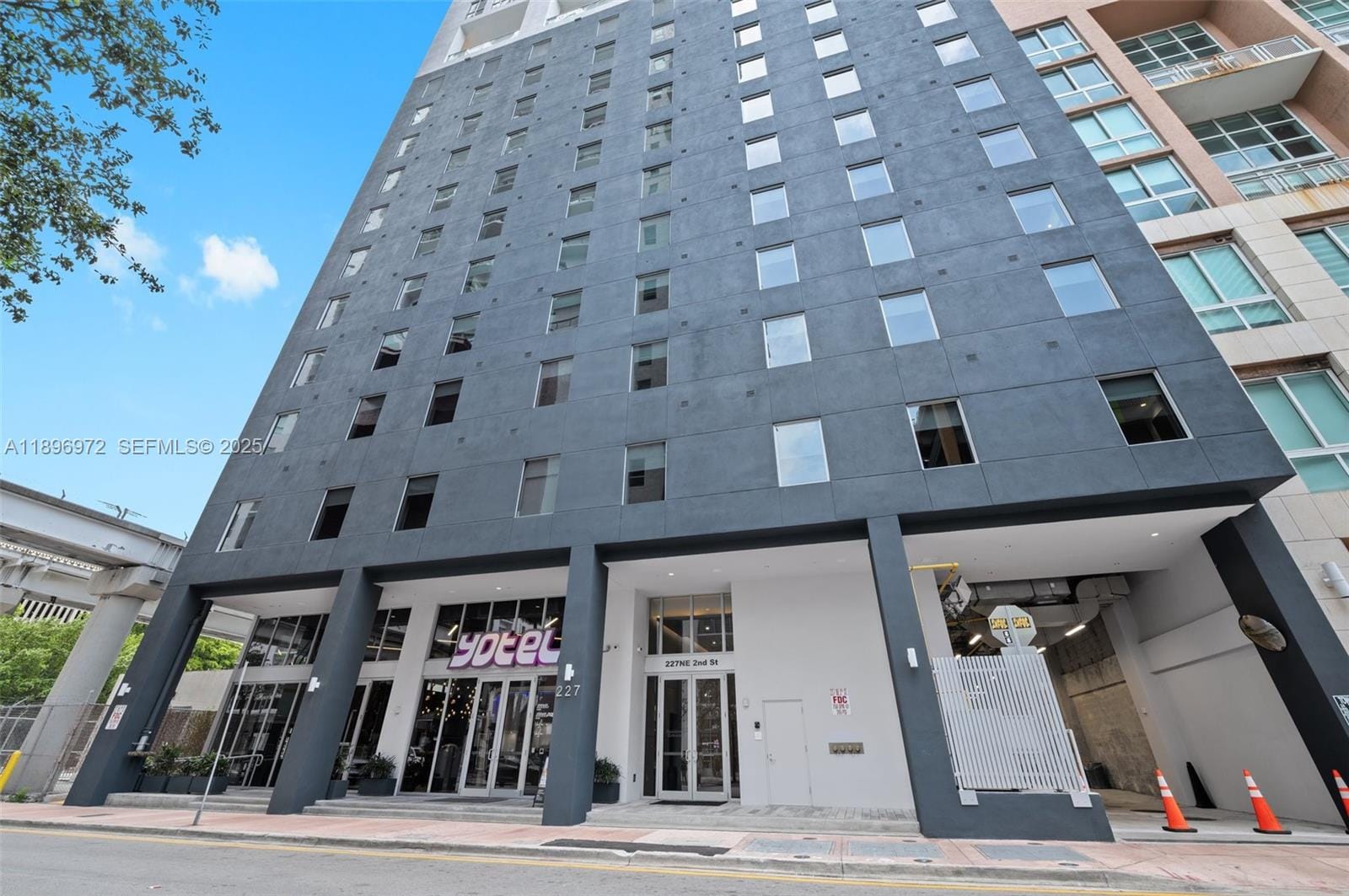 227 NE 2nd Street 2512, Miami, FL 33132