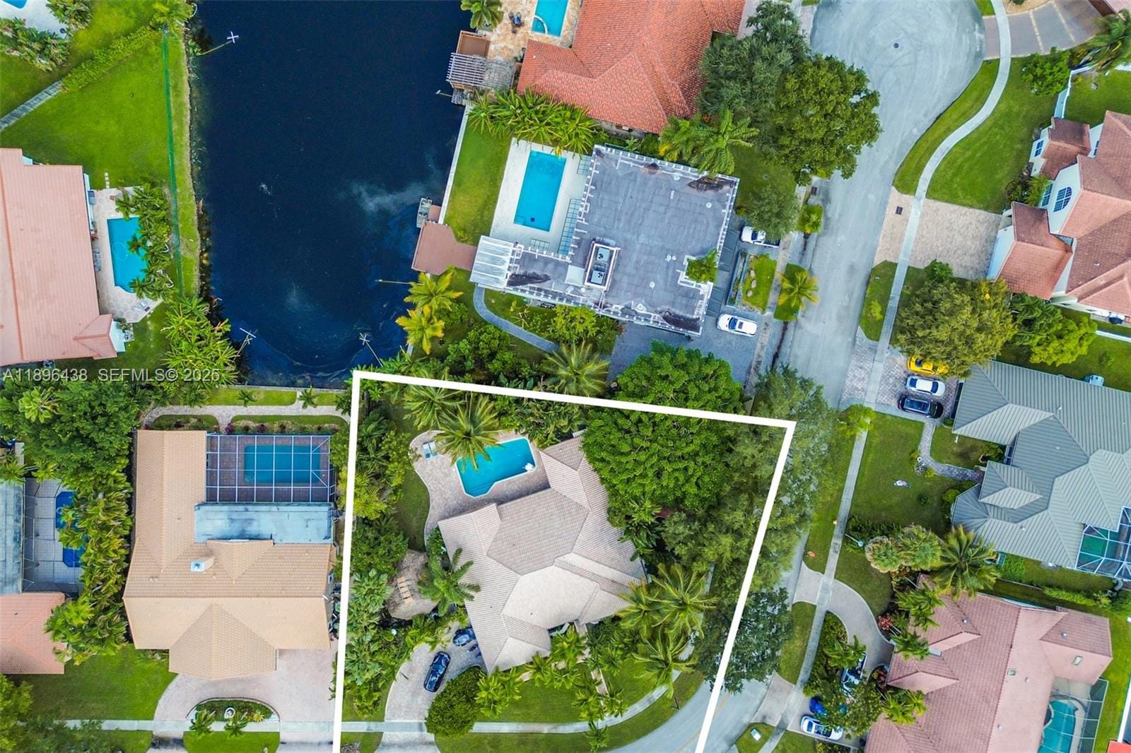 10101 SW 5th Street, Plantation, FL 33324