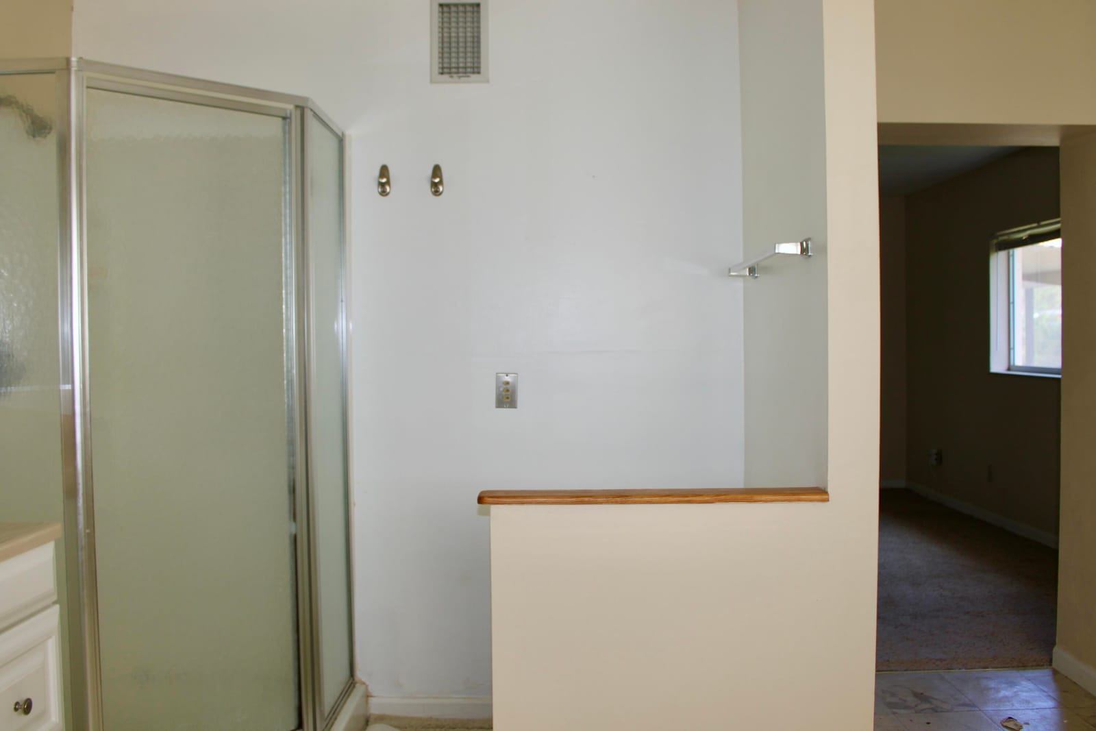 305 SE Airoso Boulevard — photo 12