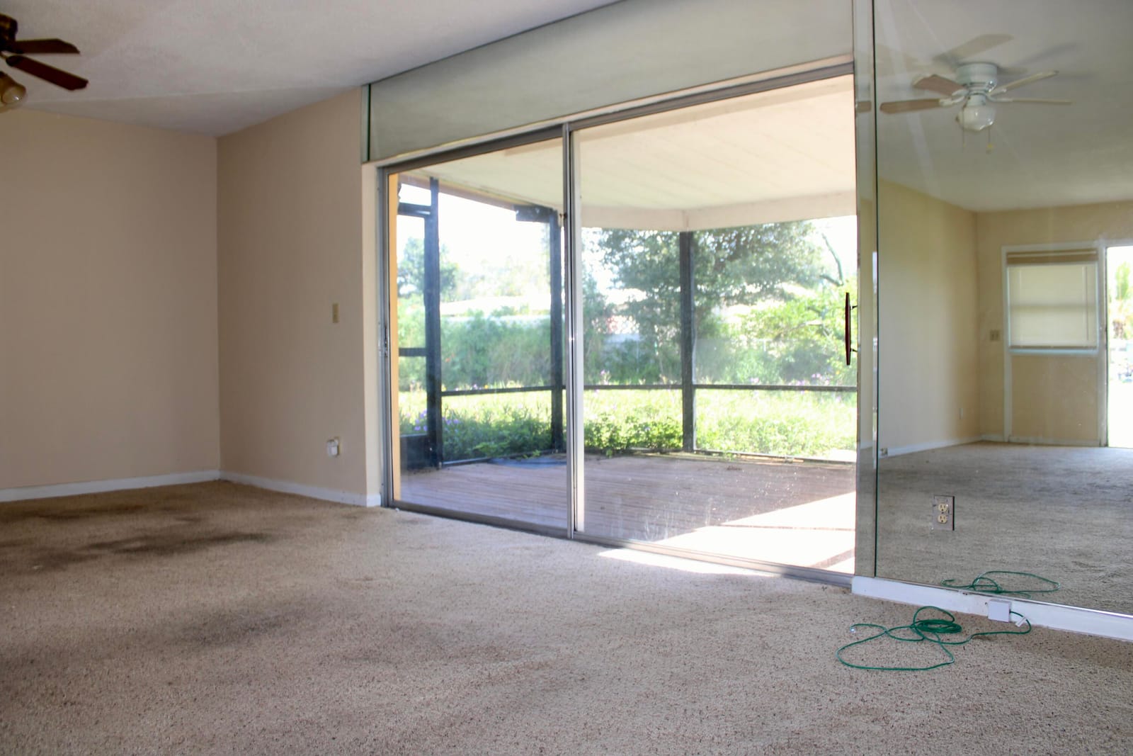 305 SE Airoso Boulevard — photo 5