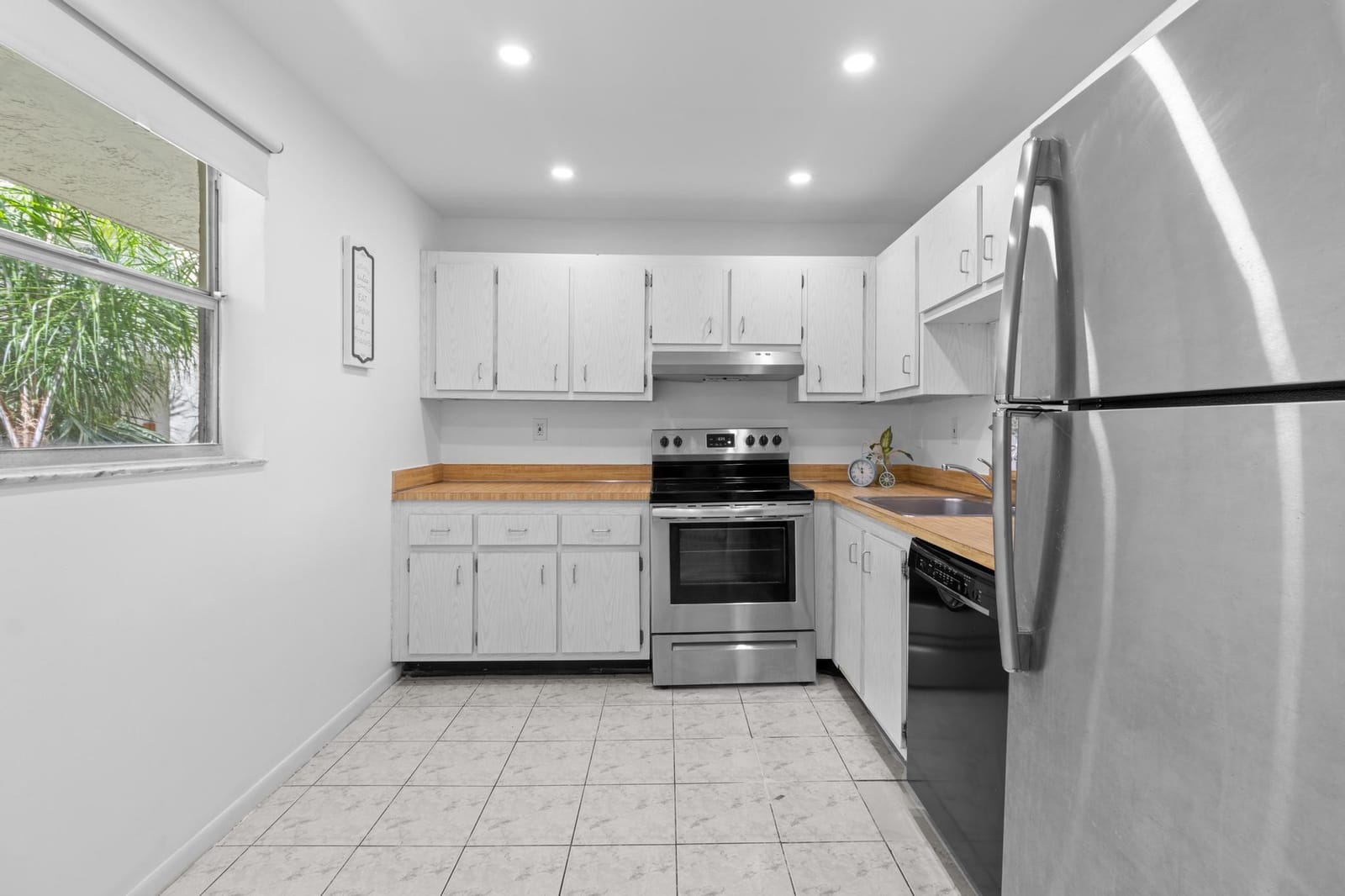 1830 SW 81st. Avenue #4317 — photo 3