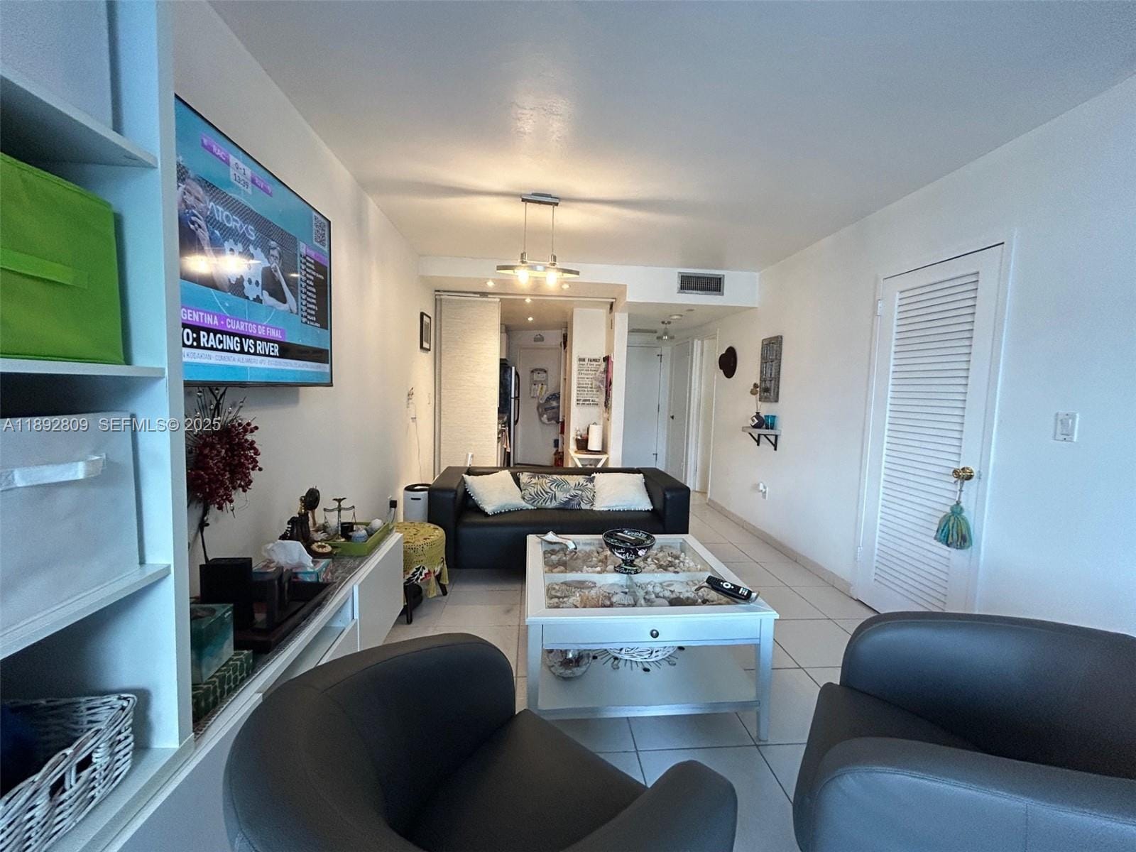 2899 Collins Avenue 1715, Miami Beach, FL 33140 photo 11