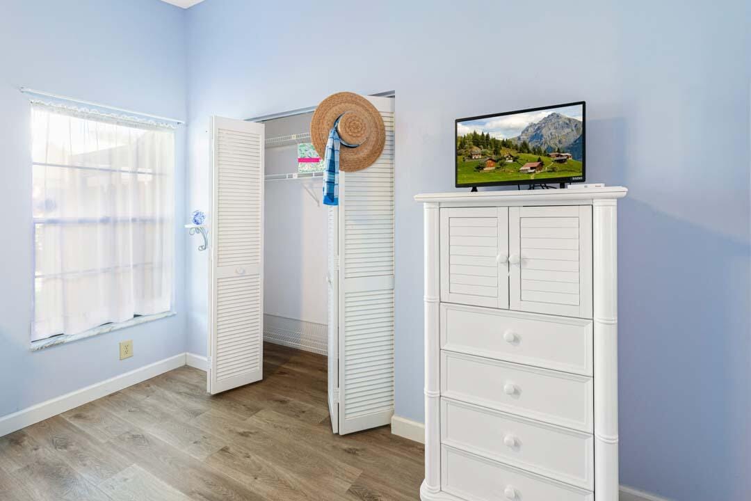 8075 SE Villa Circle — photo 11