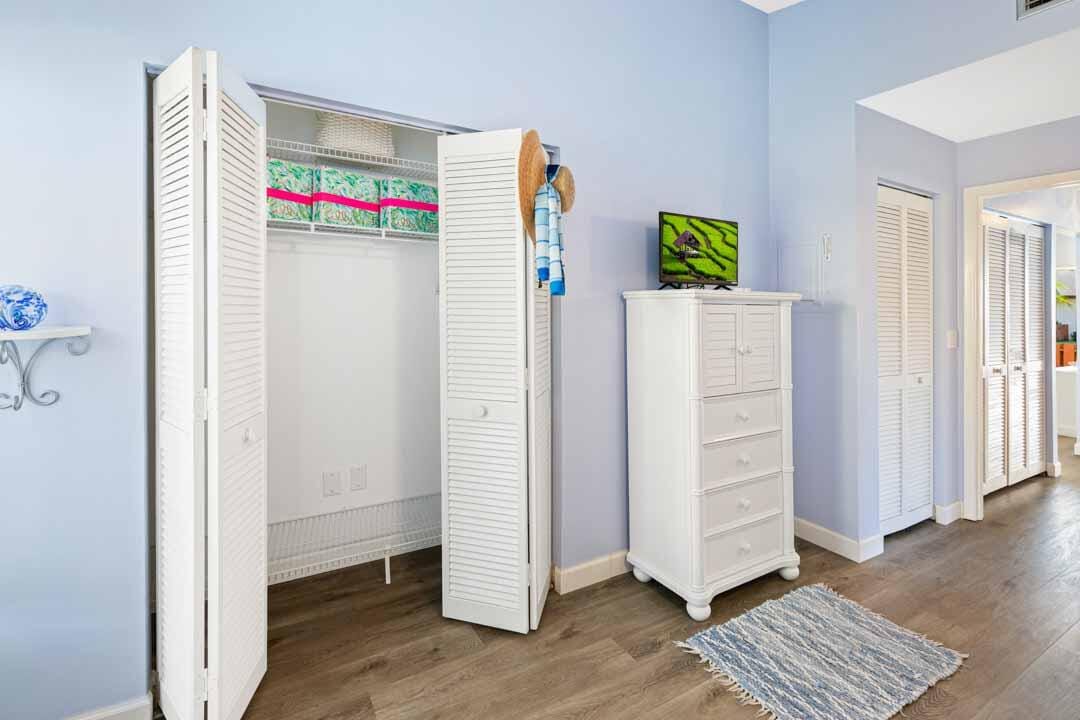 8075 SE Villa Circle — photo 12