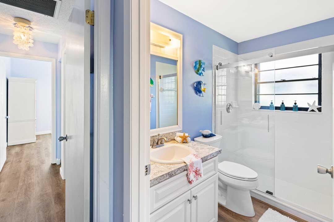 8075 SE Villa Circle, Hobe Sound, FL 33455 photo 13