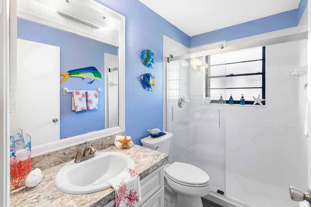8075 SE Villa Circle, Hobe Sound, FL 33455 photo 14