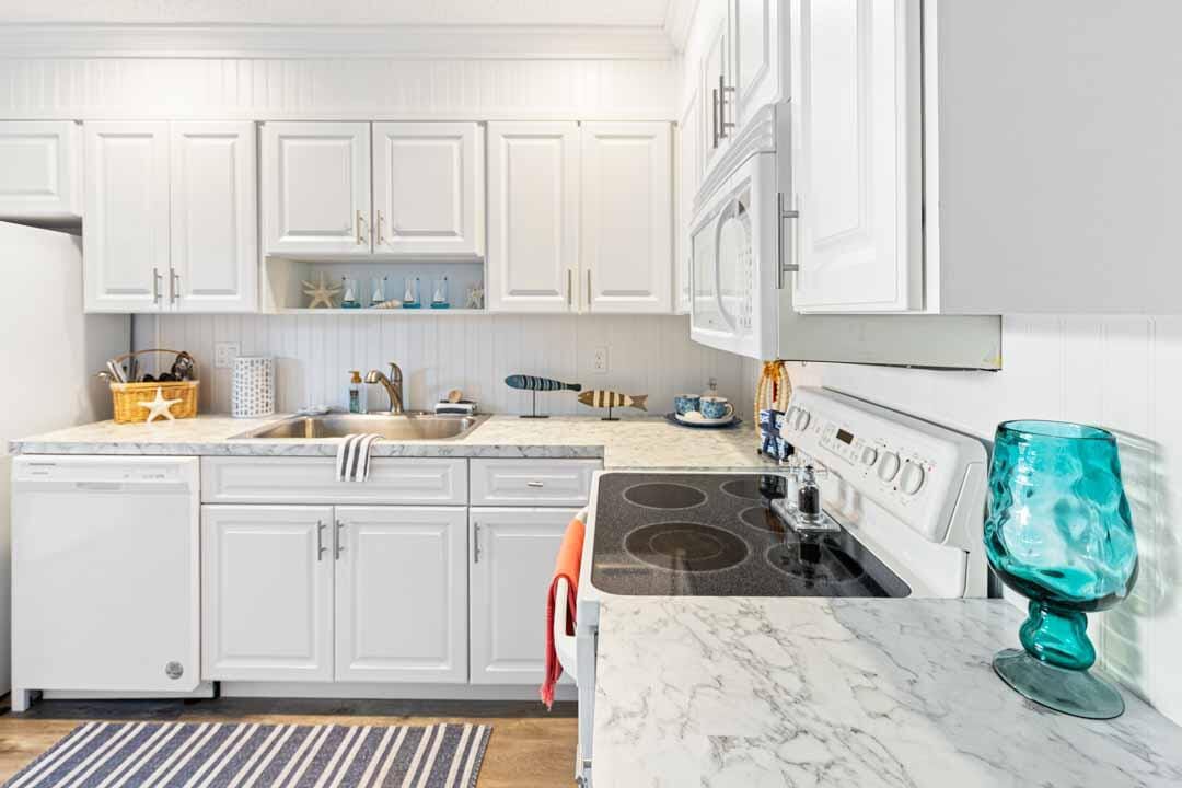 8075 SE Villa Circle — photo 4