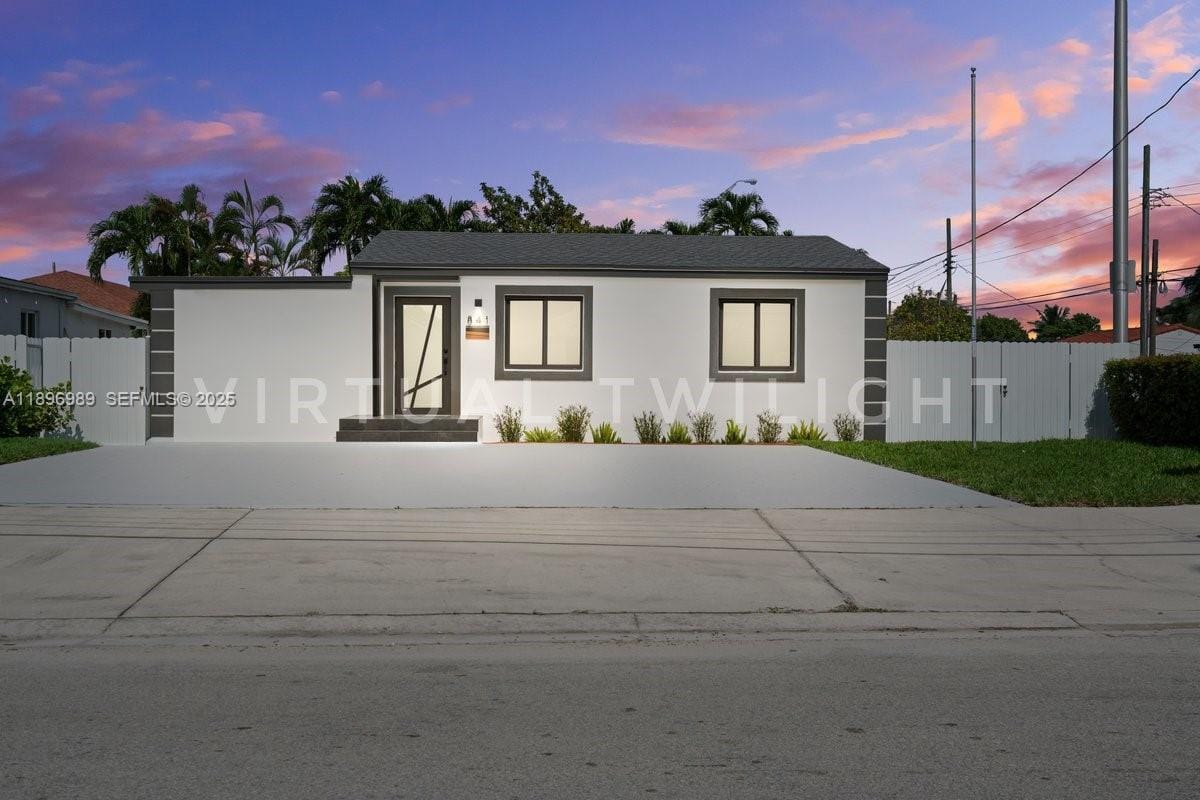 841 SE 11th Place, Hialeah, FL 33010