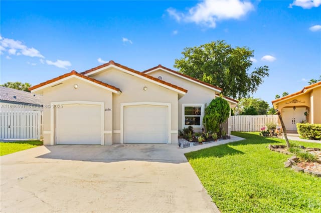 6090 NW 179th Terrace, sold in Harbour Sub, Hialeah, FL