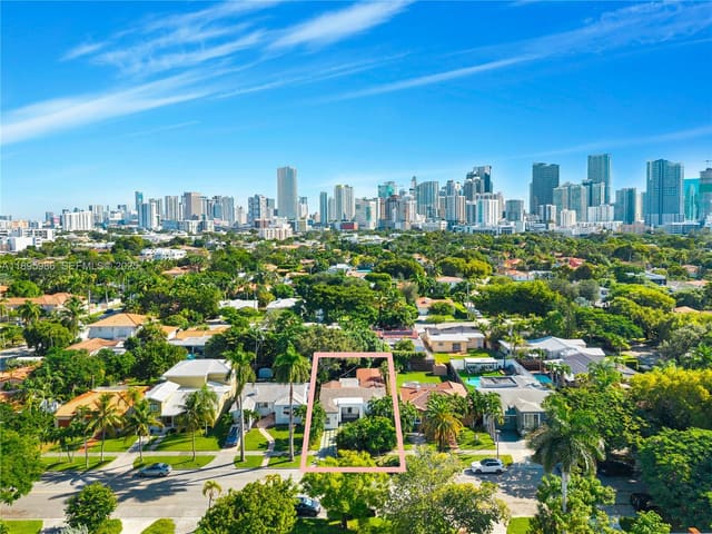 531 SW 23rd Road, Miami, FL 33129