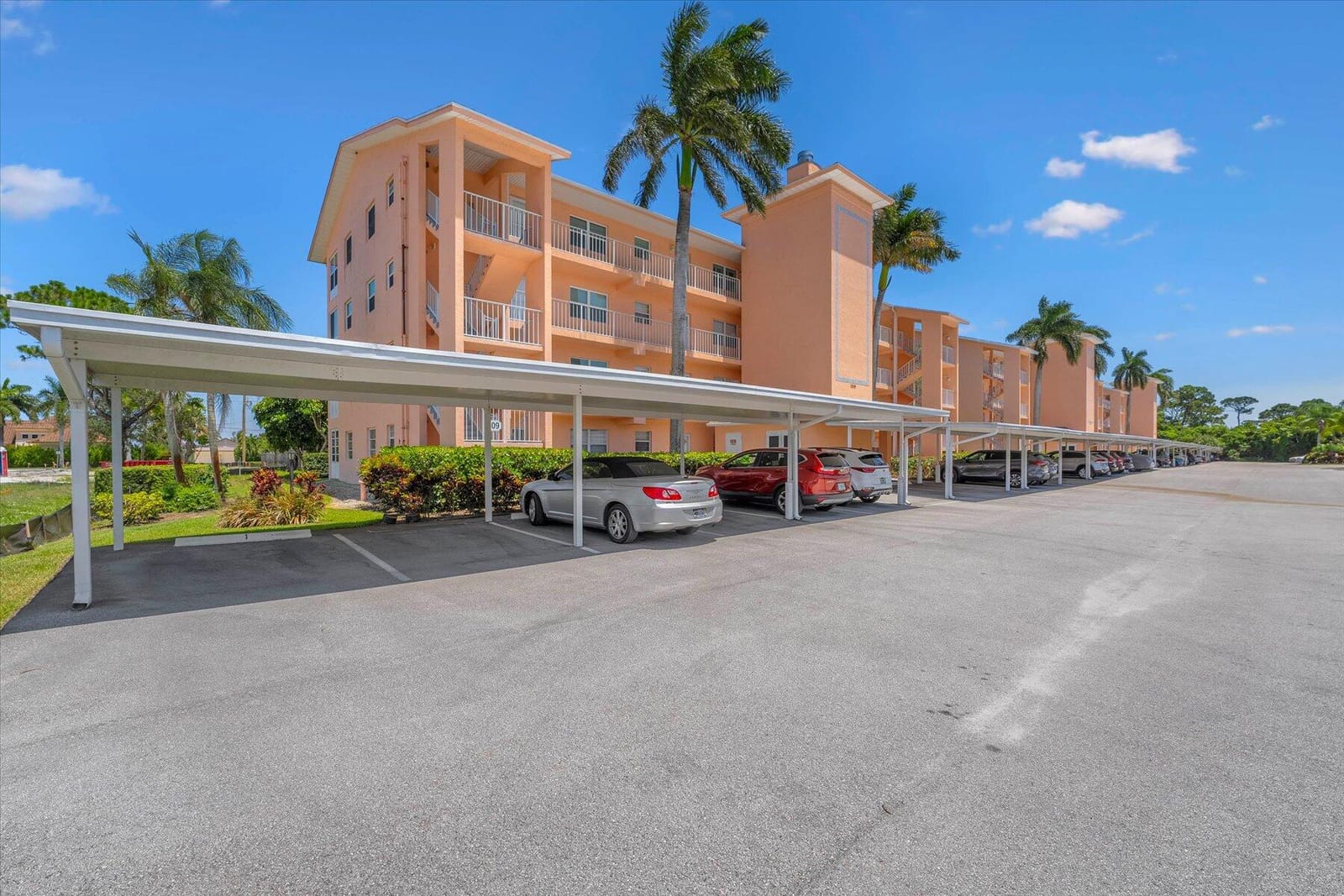 2950 SE Ocean Boulevard 109-101, Stuart, FL 34996 photo 2