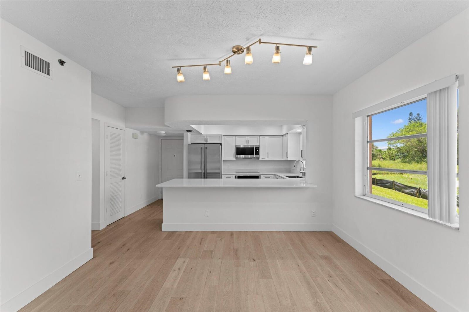 2950 SE Ocean Boulevard 109-101, Stuart, FL 34996 photo 13