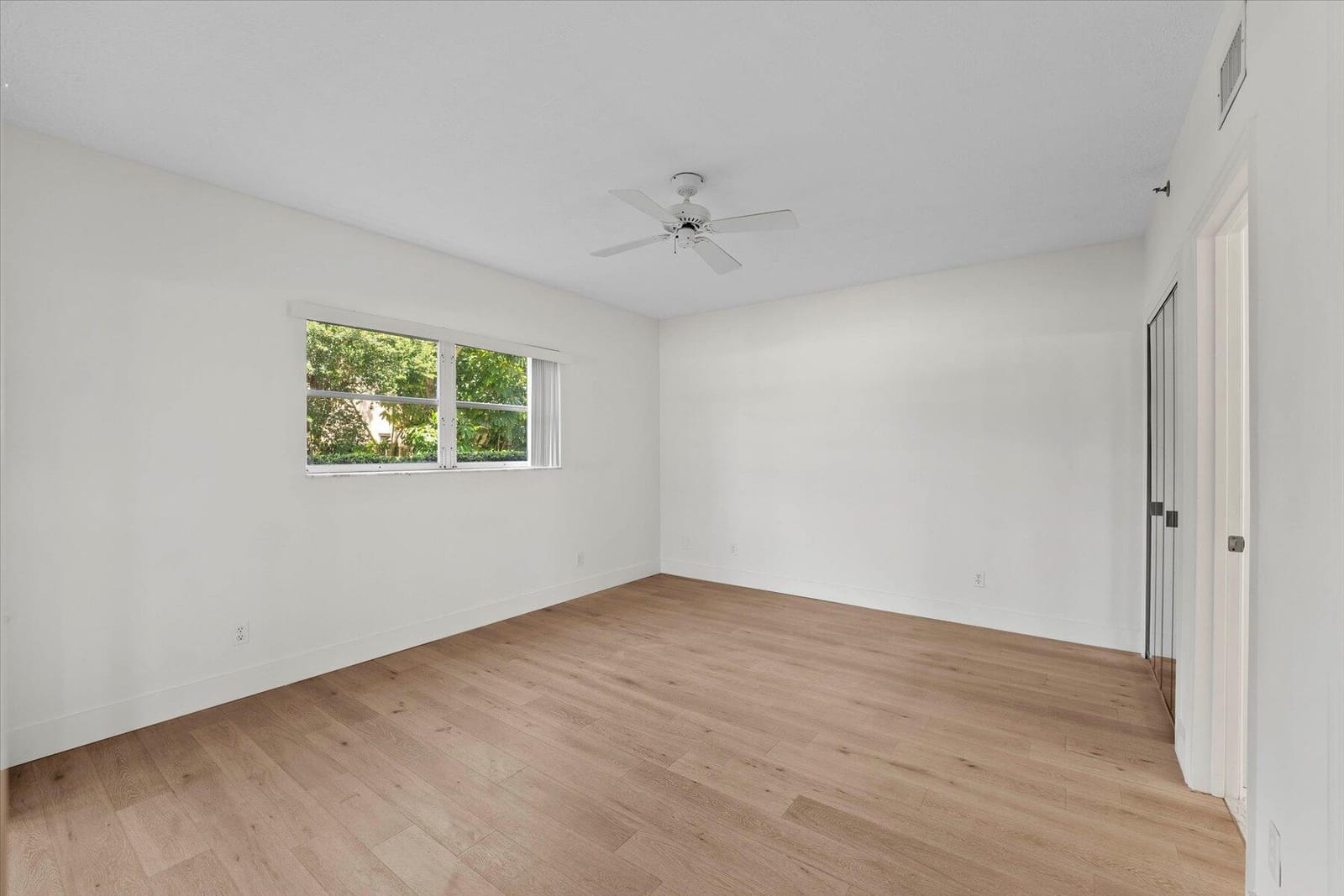 2950 SE Ocean Boulevard 109-101, Stuart, FL 34996 photo 17