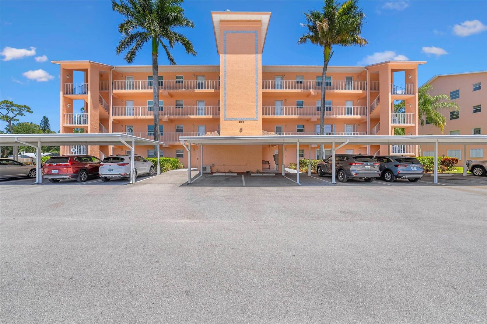 2950 SE Ocean Boulevard 109-101, Stuart, FL 34996 photo 3
