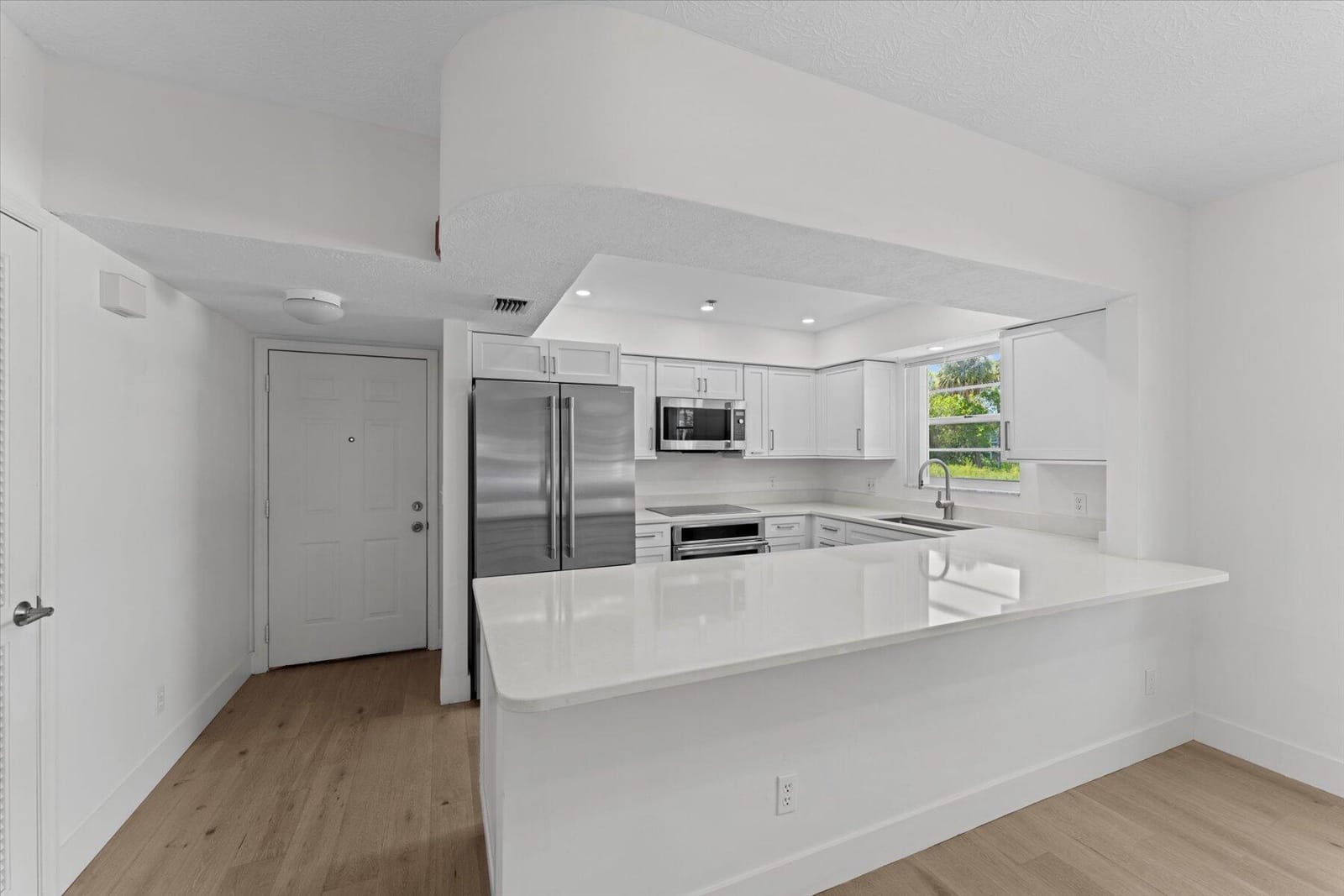 2950 SE Ocean Boulevard 109-101, Stuart, FL 34996 photo 9